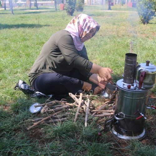 Kadınlar ile Eğlenceli Bir Piknik